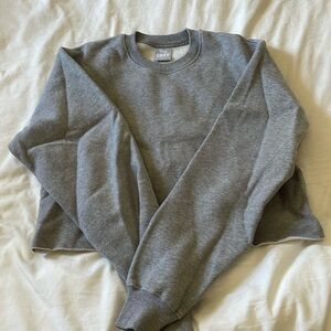 Aritzia TNA Cozy Fleece Perfect Cropped Sweatshirt
